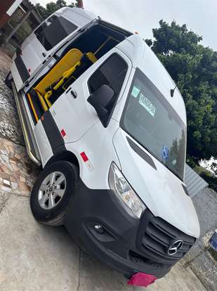 MERCEDES-BENZ-SPRINTER-2023