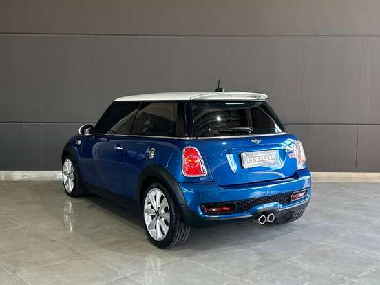 MINI-COOPER-1.6 S CABRIO 16V GASOLINA 2P AUTOMÁTICO MINI-COOPER-2013