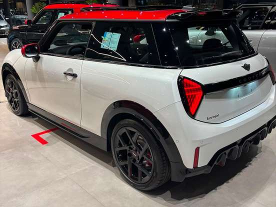 MINI-COOPER-2.0 16V TWINPOWER GASOLINA JOHN COOPER WORKS 2P STEPTRONIC MINI-COOPER-2026