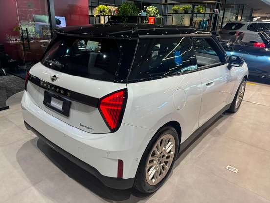 MINI-COOPER-2025
