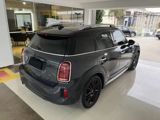 MINI-COUNTRYMAN-2020