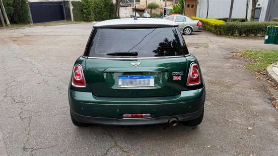 MINI-ONE-2011