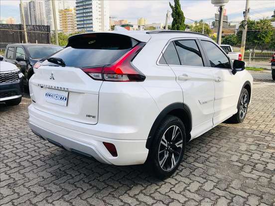 MITSUBISHI-ECLIPSE CROSS-1.5 MIVEC TURBO GASOLINA HPE CVT MITSUBISHI-ECLIPSE CROSS-2024