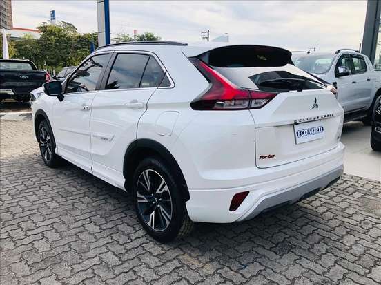 MITSUBISHI-ECLIPSE CROSS-1.5 MIVEC TURBO GASOLINA HPE CVT MITSUBISHI-ECLIPSE CROSS-2024