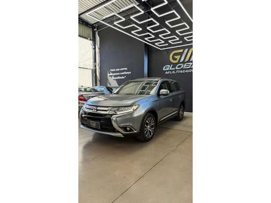 MITSUBISHI-OUTLANDER-3.0 GT 4X4 V6 24V GASOLINA 4P AUTOMÁTICO MITSUBISHI-OUTLANDER-2015