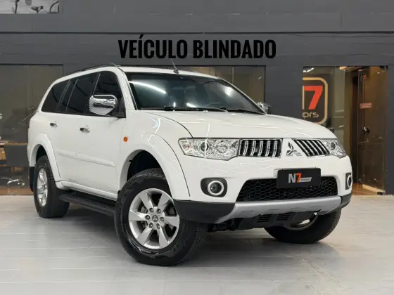 MITSUBISHI PAJERO DAKAR 3.5 HPE 7 LUGARES 4X4 V6 24V FLEX 4P AUTOMÁTICO