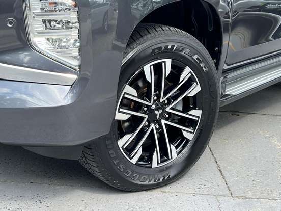 MITSUBISHI-PAJERO SPORT-2022