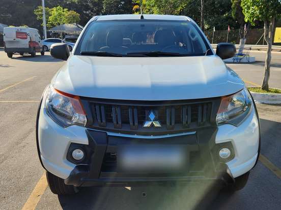 MITSUBISHI-L200 TRITON-2.4 16V TURBO DIESEL OUTDOOR GLX CD 4X4 MANUAL MITSUBISHI-L200 TRITON-2024