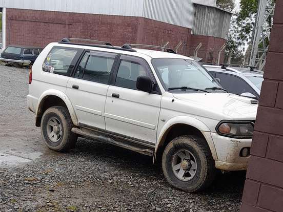 MITSUBISHI-PAJERO-2.8 GLS 4X4 8V TURBO DIESEL 4P AUTOMÁTICO MITSUBISHI-PAJERO-2002