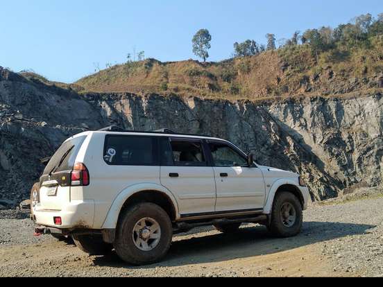 MITSUBISHI-PAJERO-2.8 GLS 4X4 8V TURBO DIESEL 4P AUTOMÁTICO MITSUBISHI-PAJERO-2002