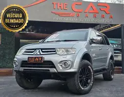 MITSUBISHI PAJERO DAKAR 3.5 HPE 7 LUGARES 4X4 V6 24V FLEX 4P AUTOMÁTICO MITSUBISHI PAJERO DAKAR 3.5 HPE 7 LUGARES 4X4 V6 24V FLEX 4P AUTOMÁTICO