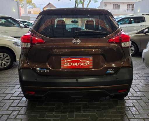 NISSAN-KICKS-2017