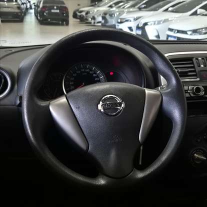 NISSAN-MARCH-2017