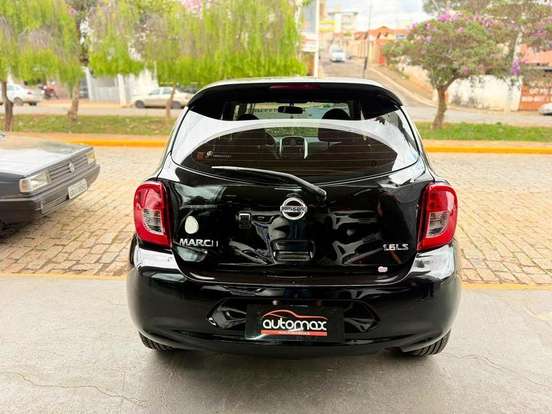 NISSAN-MARCH-2016