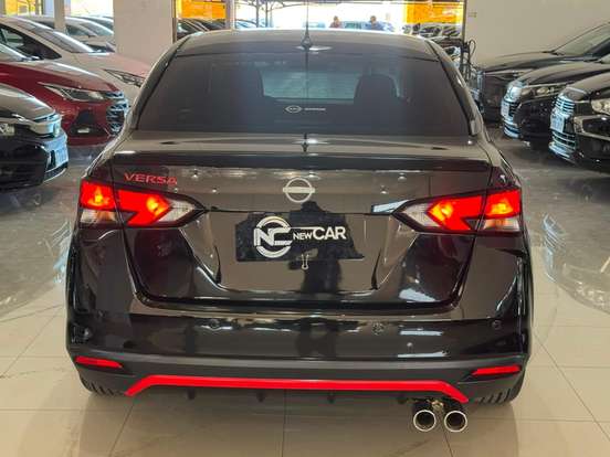 NISSAN-VERSA-2025