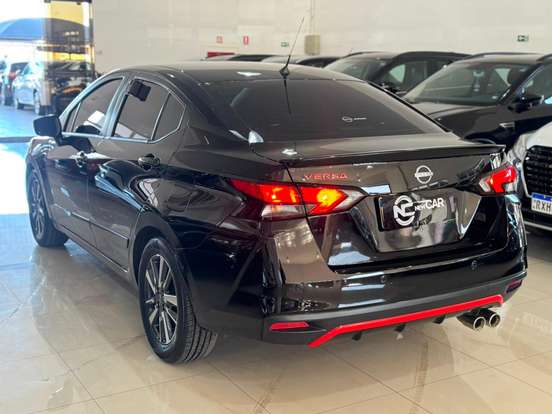 NISSAN-VERSA-2025