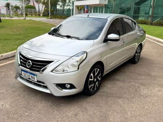 NISSAN-VERSA-1.6 16V FLEXSTART UNIQUE 4P XTRONIC NISSAN-VERSA-2016