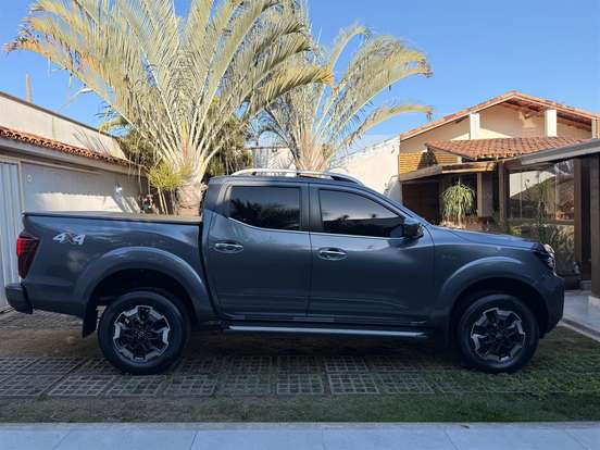 NISSAN-FRONTIER-2.3 16V TURBO DIESEL PLATINUM CD 4X4 AUTOMÁTICO NISSAN-FRONTIER-2023