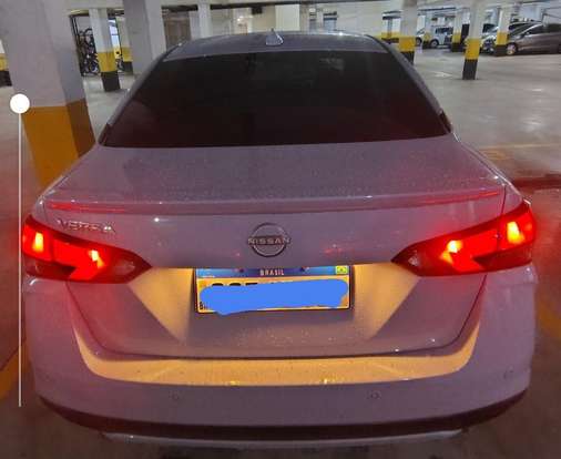 NISSAN-VERSA-2024