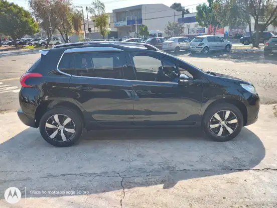PEUGEOT-2008-1.6 16V FLEX GRIFFE 4P AUTOMÁTICO PEUGEOT-2008-2016