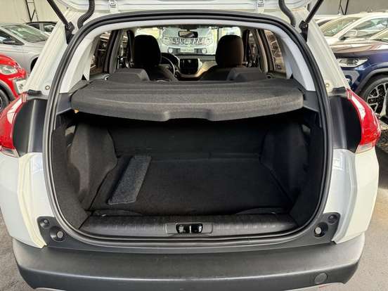 PEUGEOT-2008-2015