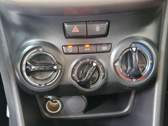 PEUGEOT-2008-2018