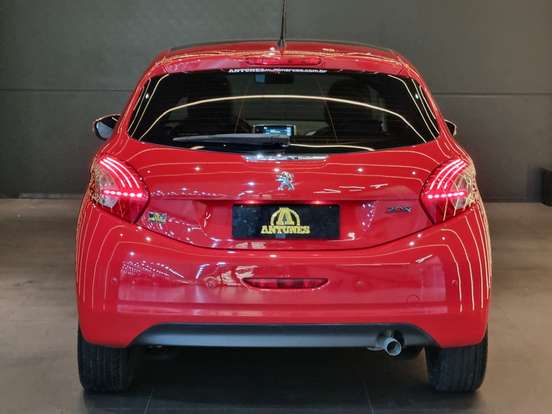 PEUGEOT-208-2014