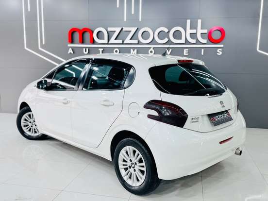PEUGEOT-208-1.6 ACTIVE PACK 16V FLEX 4P AUTOMÁTICO PEUGEOT-208-2018