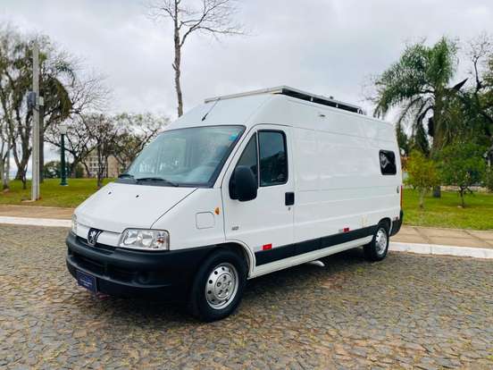 PEUGEOT-BOXER-2013