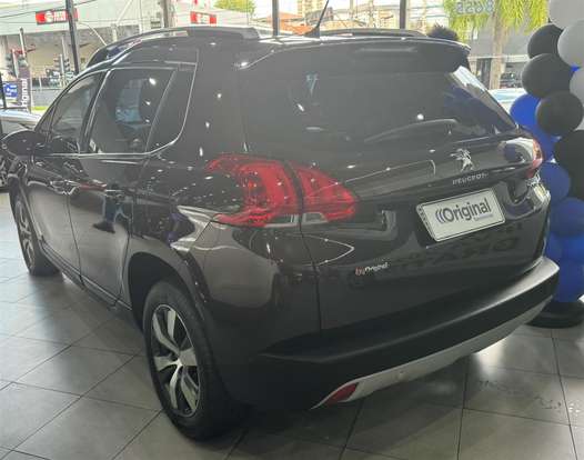 PEUGEOT-2008-2017