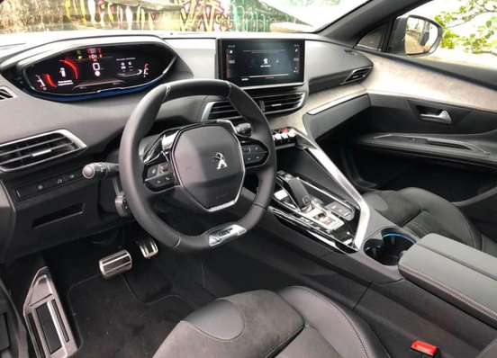 PEUGEOT-3008-2022