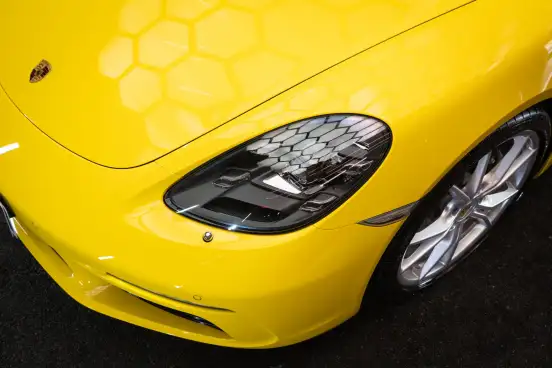 PORSCHE-718-2024