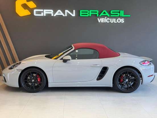 PORSCHE-718-2024