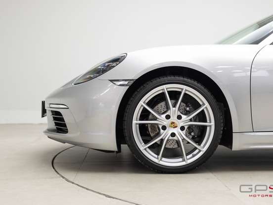 PORSCHE-718-2.0 16V H4 GASOLINA BOXSTER PDK PORSCHE-718-2024