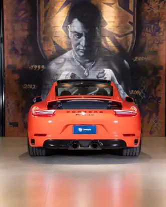 PORSCHE-911-2017