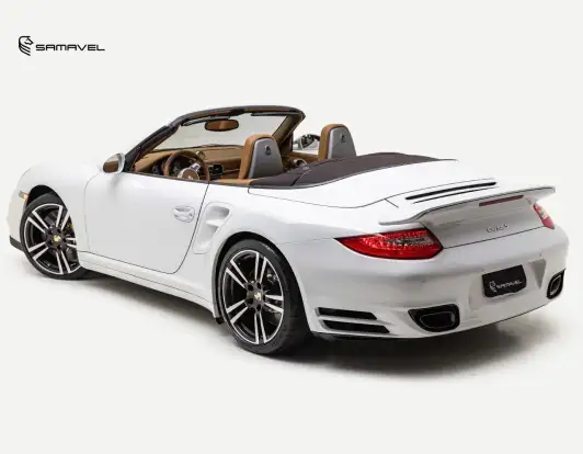 PORSCHE-911-2011