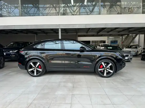 PORSCHE-CAYENNE-2024