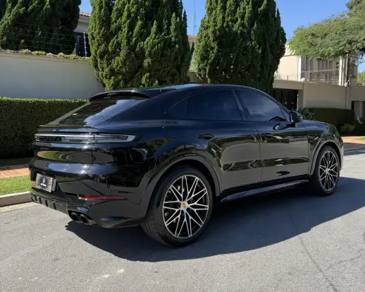 PORSCHE-CAYENNE-2024