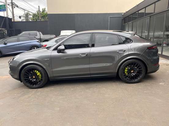 PORSCHE-CAYENNE-3.0 V6 E-HYBRID COUPÉ AWD TIPTRONIC S PORSCHE-CAYENNE-2021
