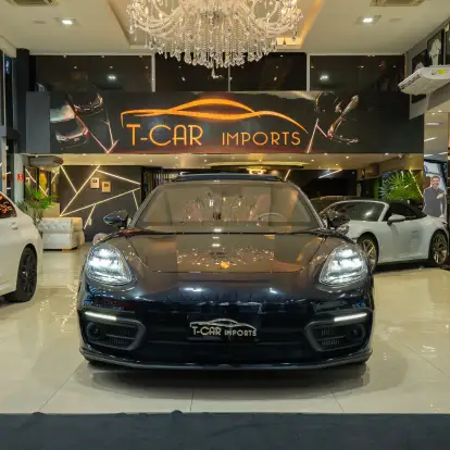 PORSCHE-PANAMERA-2023