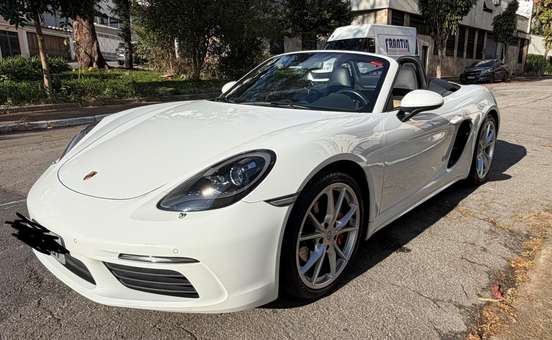 PORSCHE-718-2017