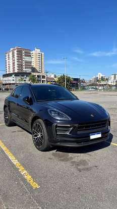PORSCHE-MACAN-2023