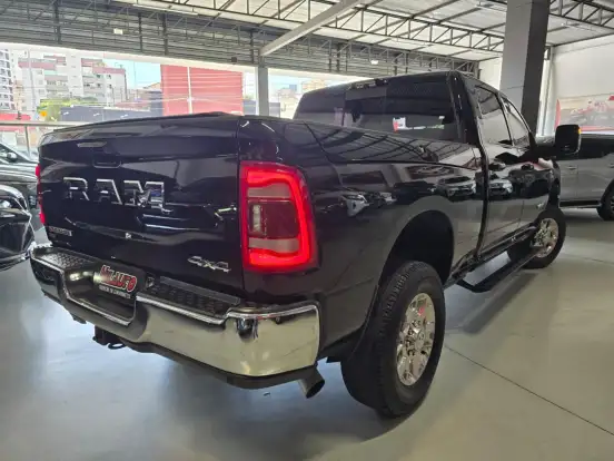 RAM-2500-6.7 I6 TURBO DIESEL LARAMIE CD 4X4 AUTOMÁTICO RAM-2500-2023