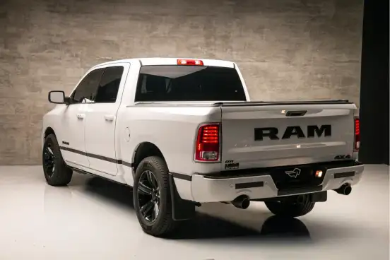 RAM-CLASSIC-5.7 V8 GASOLINA LARAMIE CD 4X4 AUTOMÁTICO RAM-CLASSIC-2022