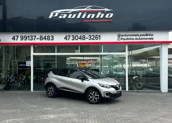 RENAULT CAPTUR 1.6 16V SCE FLEX LIFE X-TRONIC RENAULT CAPTUR 1.6 16V SCE FLEX LIFE X-TRONIC