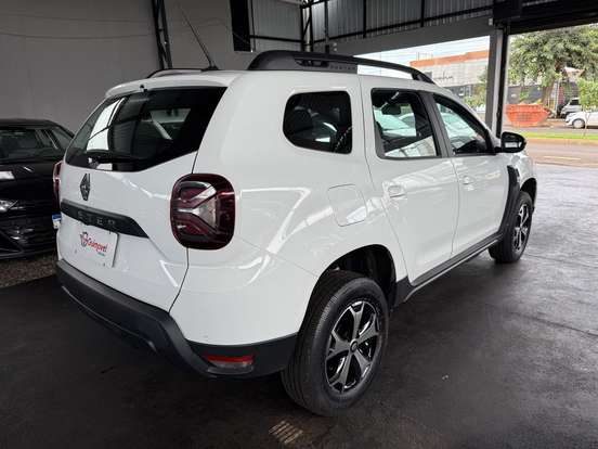 RENAULT-DUSTER-2024