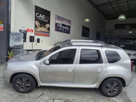 RENAULT-DUSTER-2016