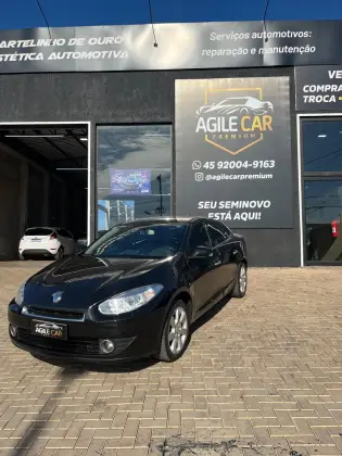 RENAULT FLUENCE 2.0 PRIVILÉGE 16V FLEX 4P AUTOMÁTICO RENAULT FLUENCE 2.0 PRIVILÉGE 16V FLEX 4P AUTOMÁTICO