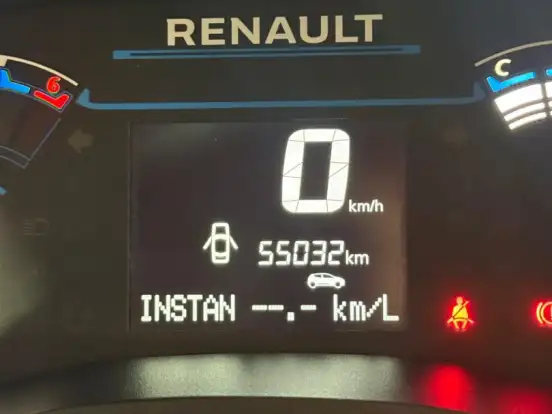 RENAULT-KWID-1.0 12V SCE FLEX OUTSIDER MANUAL RENAULT-KWID-2023