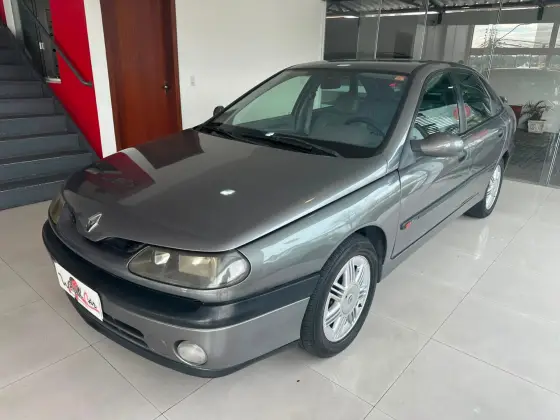 RENAULT LAGUNA 3.0 V6 24V GASOLINA 4P AUTOMÁTICO RENAULT LAGUNA 3.0 V6 24V GASOLINA 4P AUTOMÁTICO